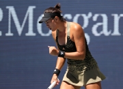 爱游戏ayx平台-穆古鲁扎焦点对战，巴特勒与90激战G2分钟，持续失利胜负难料！